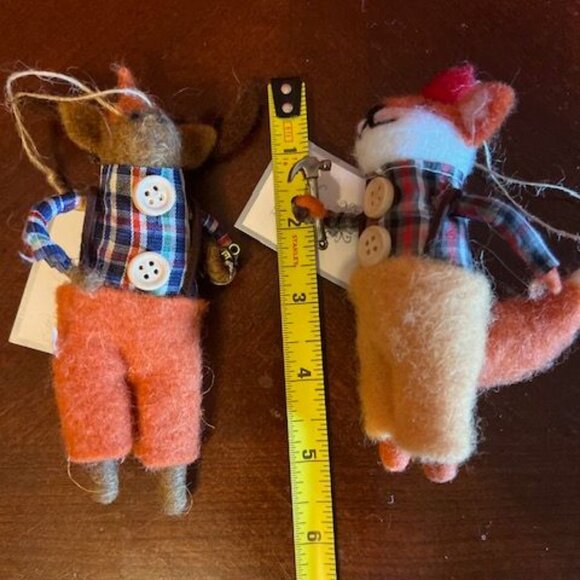Felt Reindeer & Fox Ornaments With Plaid Outfits & Button holding tools - Picture 2 of 10